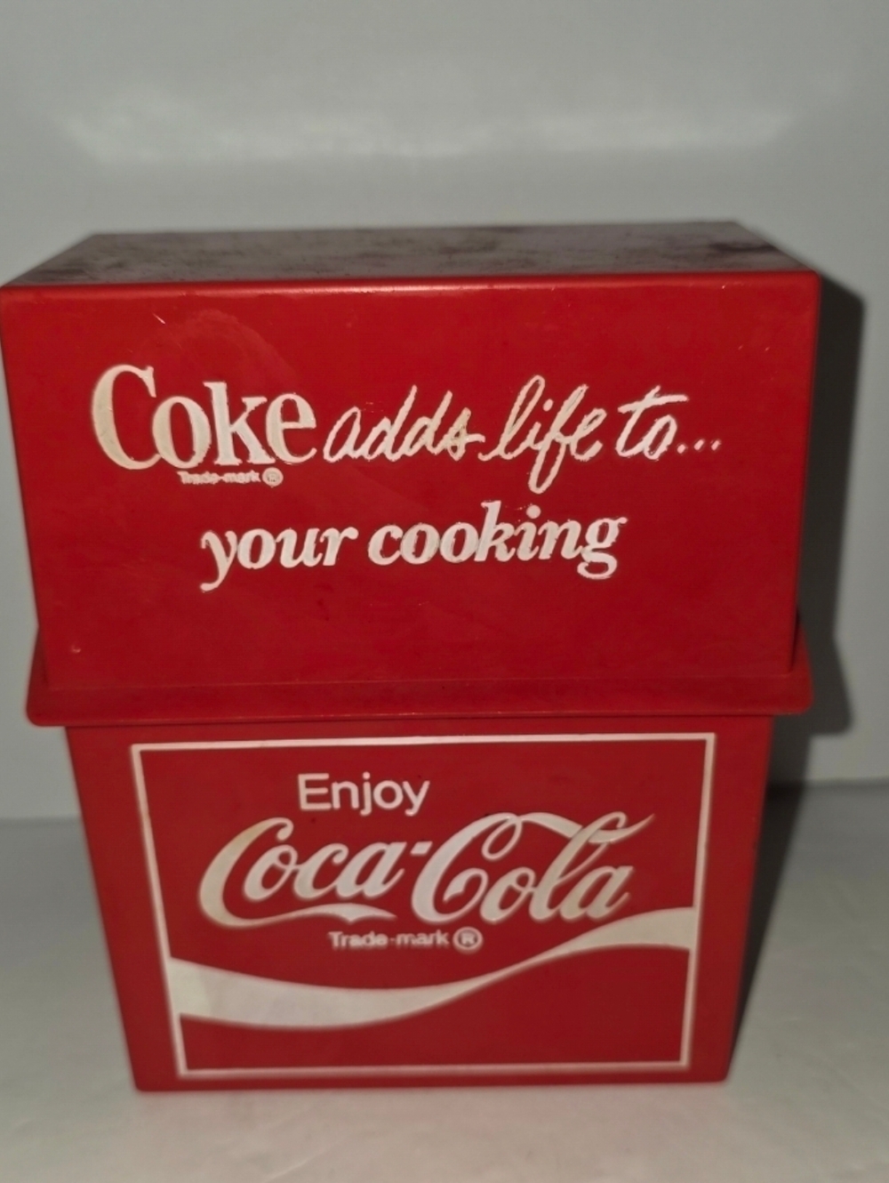 Coke Coca-Cola Recipes  Plastic File Box With 60 Recipe Cards & 20 Extra 1978